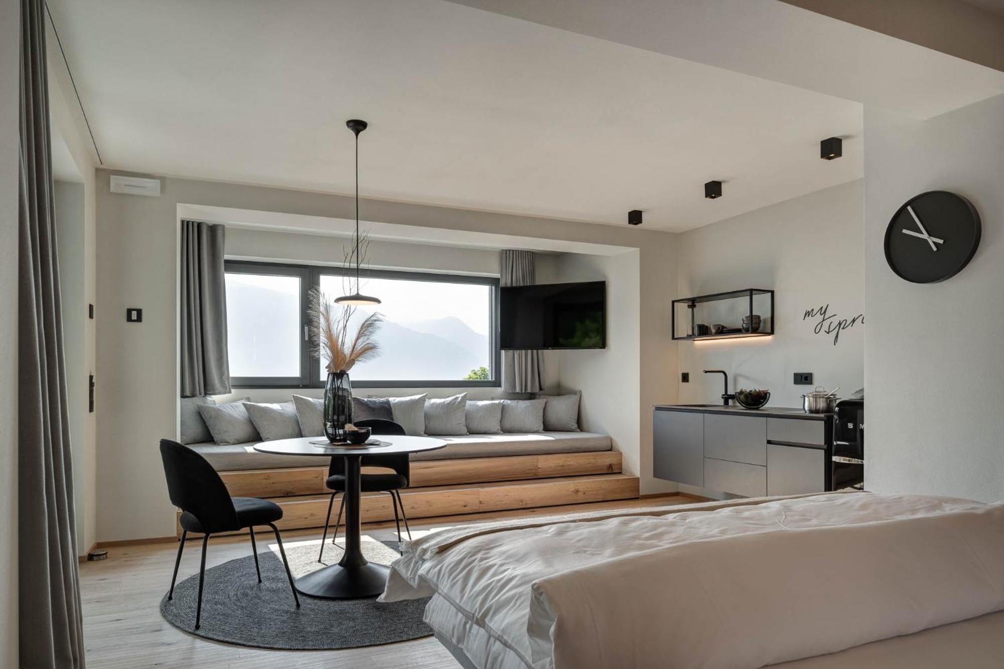 My Spring - Panoramic Suites Lana Værelse billede